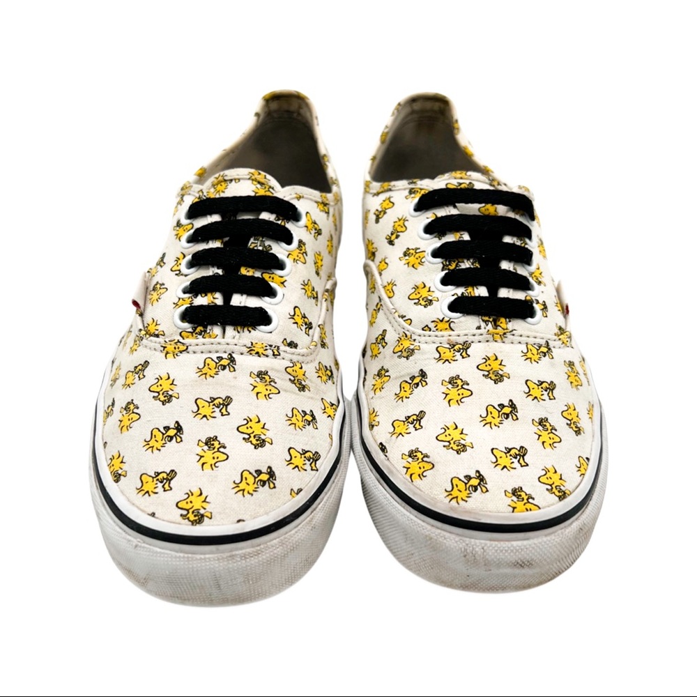 VANS limited edition Woodstock Bird from Snoopy. White and yellow low top shoes